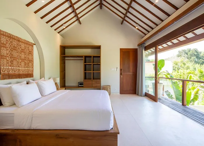 Villa Bloom *