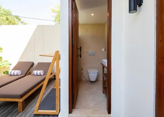 Villa Bloom *