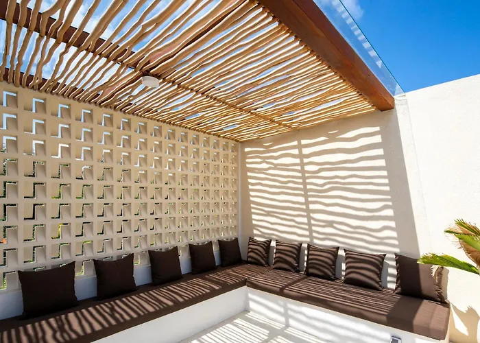 Bloom Villa *